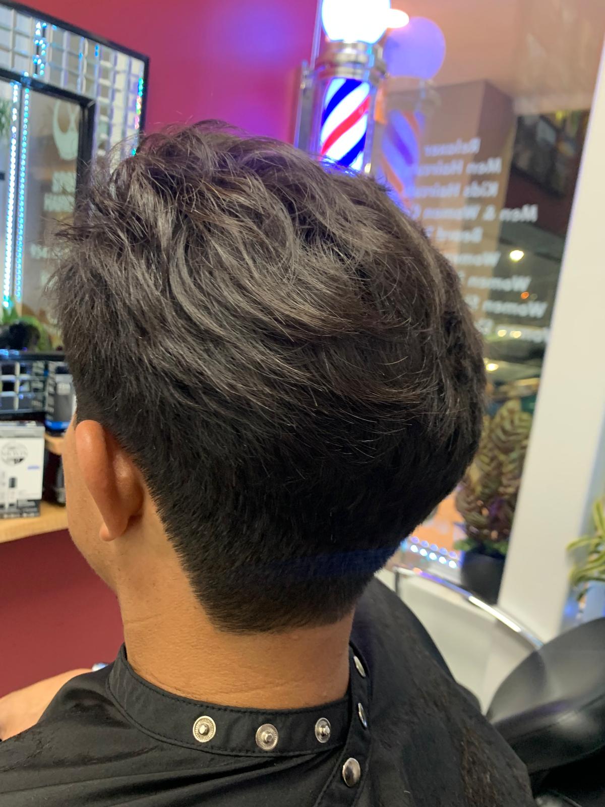 Men's haircut at Sport Haircuts