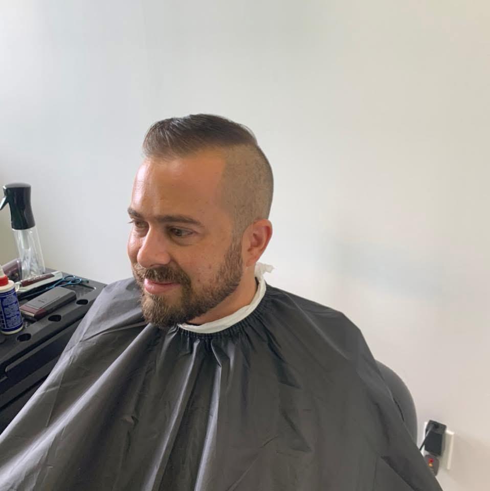Men's haircut at Sport Haircuts