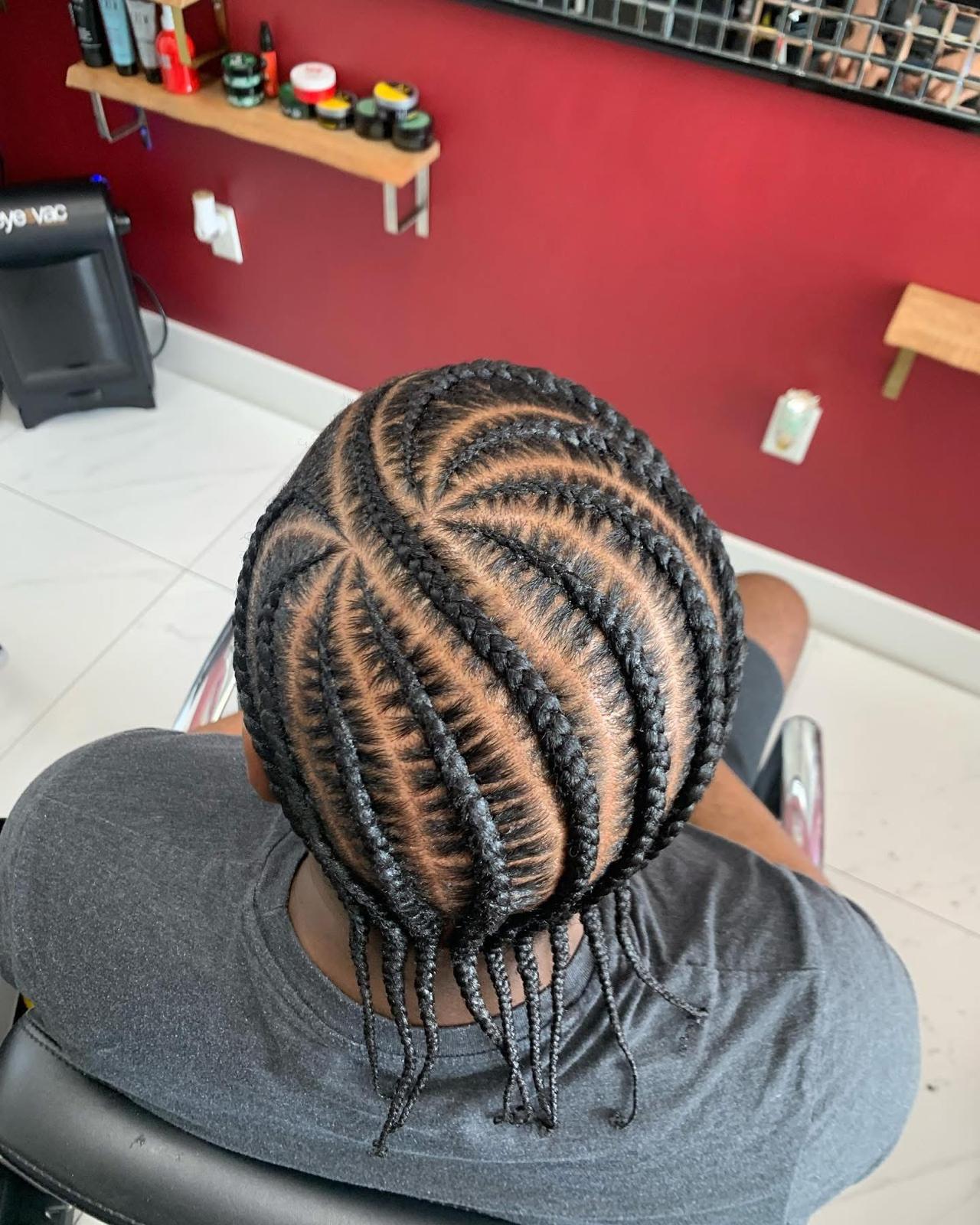 Men's haircut at Sport Haircuts